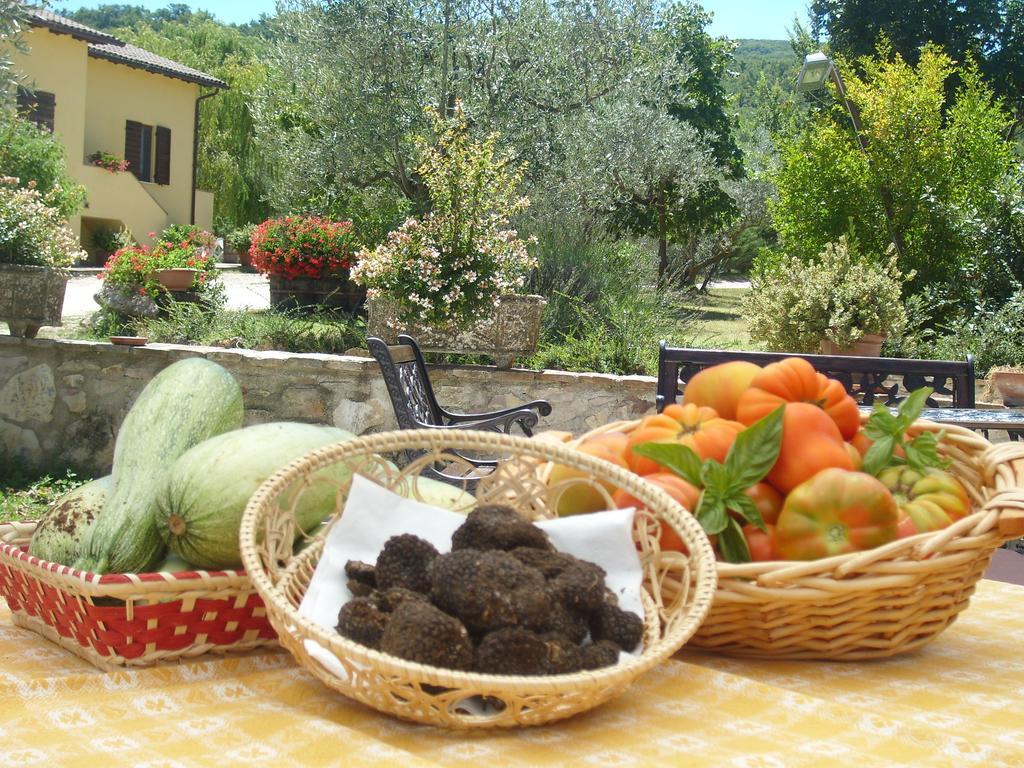Fattoria Del Quondam Villa Giano dell'Umbria Exterior photo